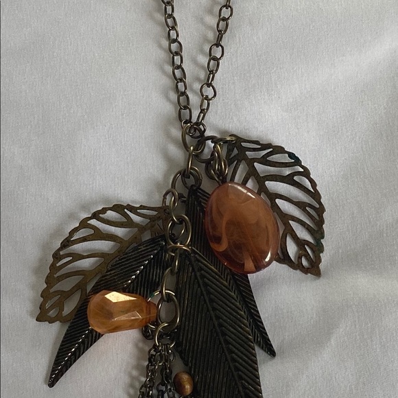 Long charms necklace - Picture 2 of 2